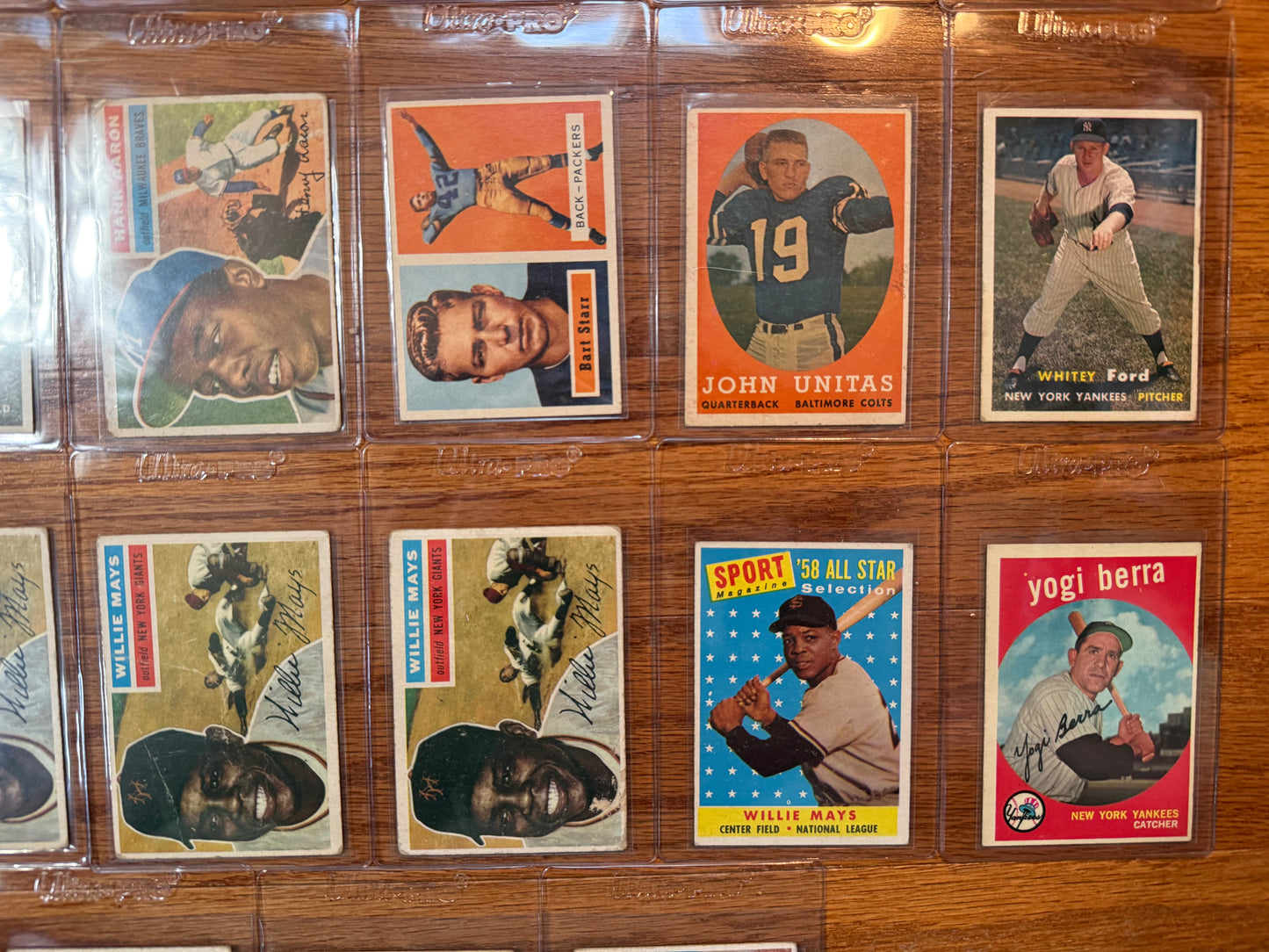 INSANE 32 Card Sports Card Lot - Mickey Mantle Willie Mays Sandy Koufax + More